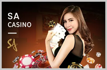 Dealer chuyên nghiệp đang chia bài tại sảnh Live Casino SV8888